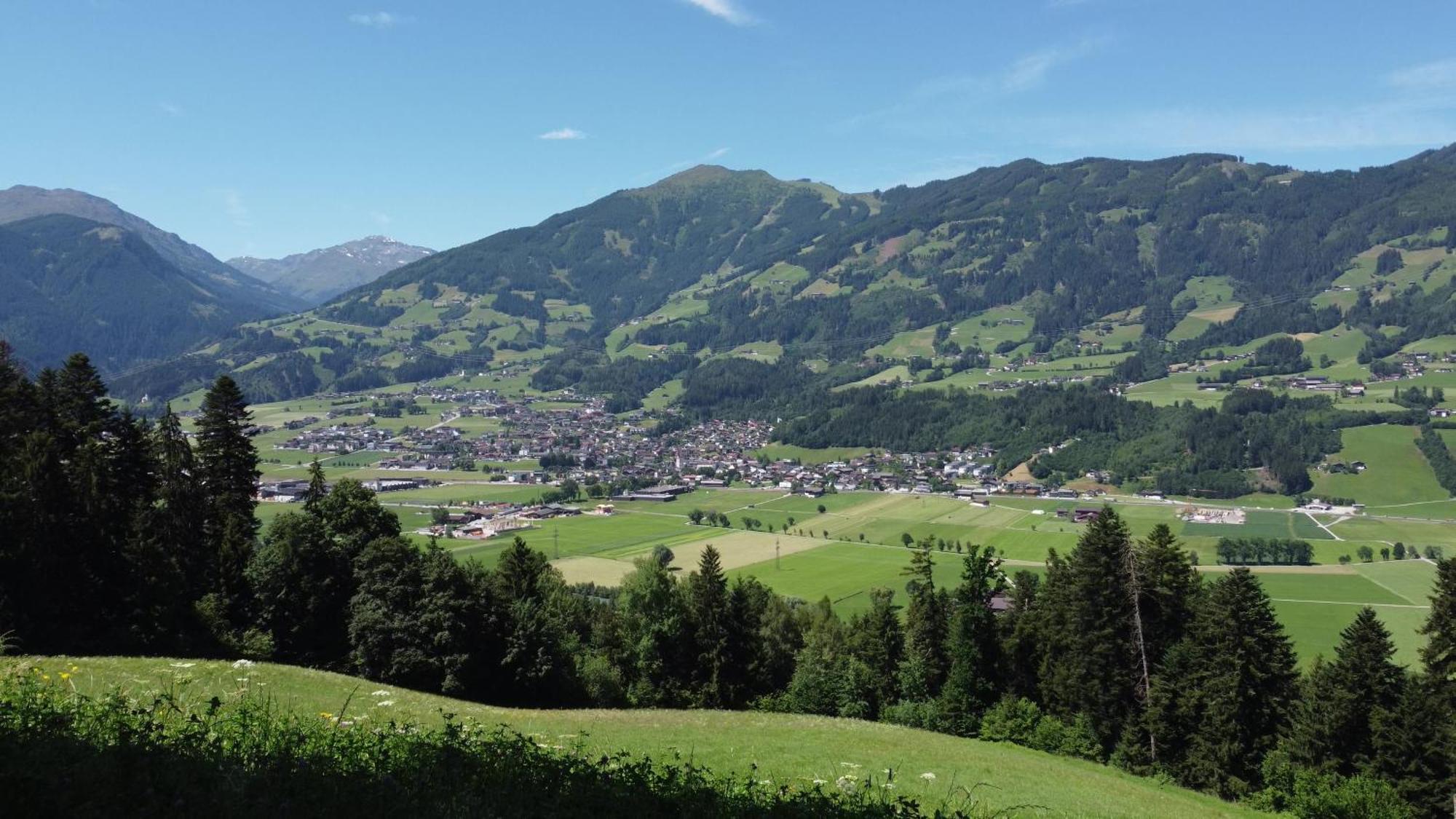Grand Alpin Panorama Lodge Top 3 Hart im Zillertal Esterno foto